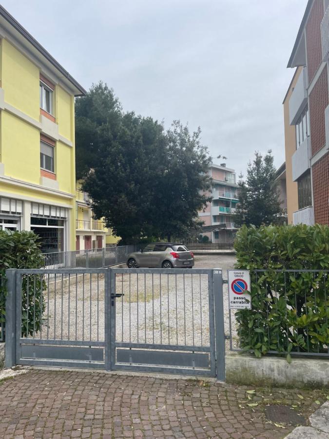 Appartamento In Villa Gioiosa Γκράντο Εξωτερικό φωτογραφία